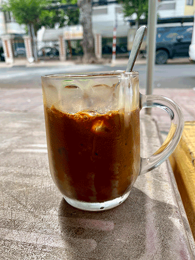 Ca Phe Sua Da - Stirred
